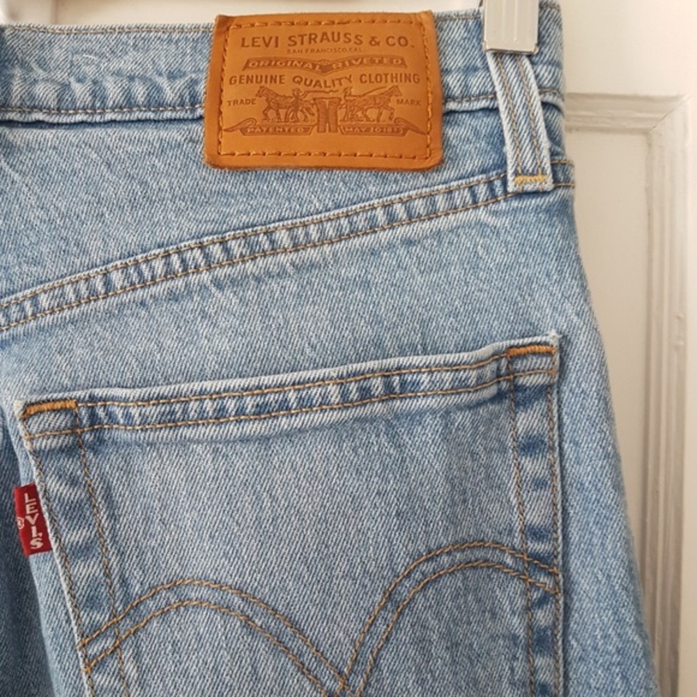 Levis Ribcage Highwaist Straight Distress Button Fly Denim Light Wash Sz 27 - Picture 11 of 12
